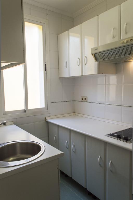 For You Rentals Reina Sofia Apartment Temporal Df21 Madrid Luaran gambar